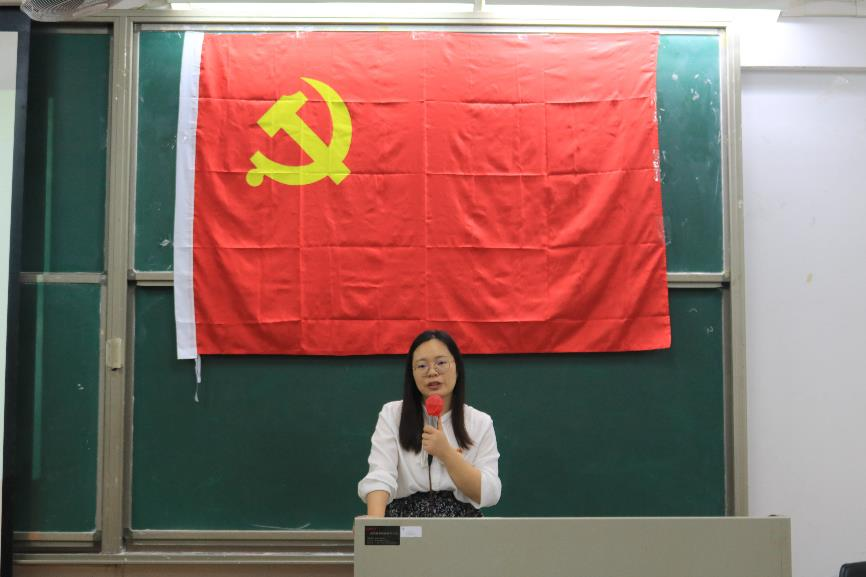 考研不迷茫 相伴且同行--BV伟德官方网站2021年考研第一场经验交流会顺利举行